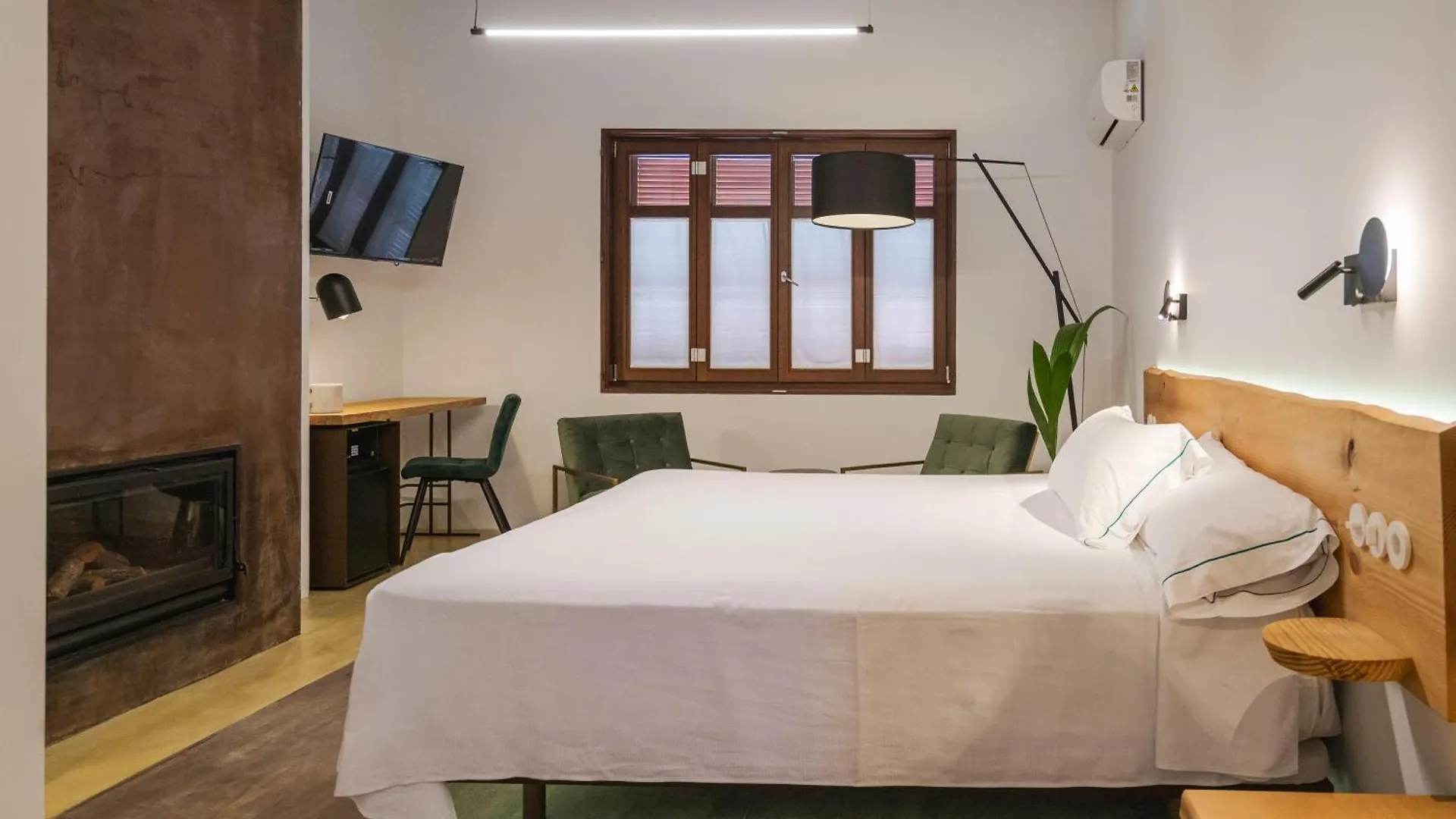 La Moderna Suites Malaga 0*,