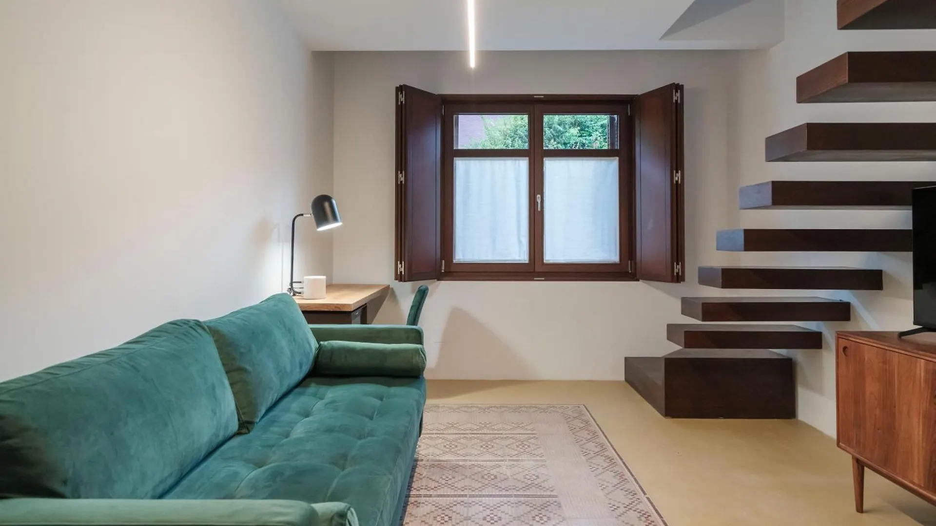 La Moderna Suites Malaga Spain