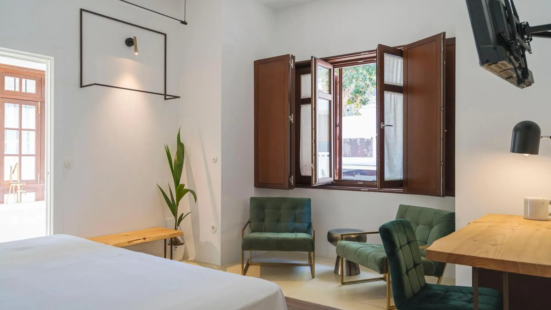 La Moderna Suites Malaga Hotel