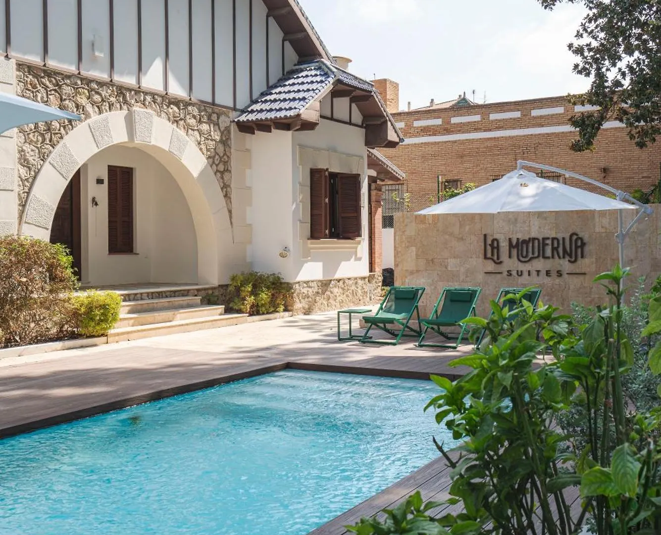 La Moderna Suites Malaga Hotel