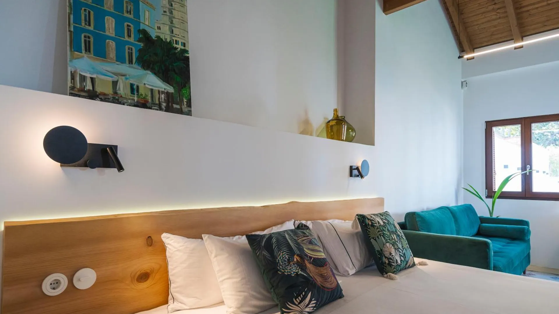 La Moderna Suites Malaga 0*,